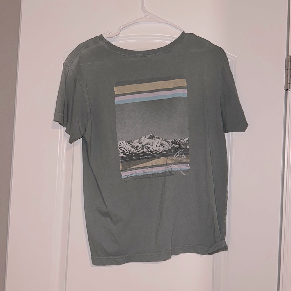 Roxy sage green t shirt